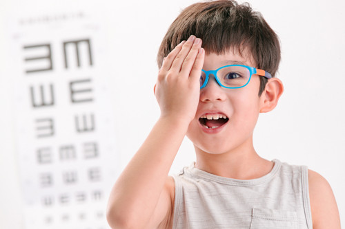 小兒眼病,?，斎鹨曆劭?上海眼科醫(yī)院